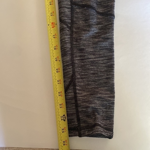 Victoria Sport knockout leggings - Picture 8 of 9